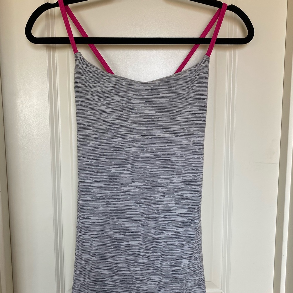 Lululemon tank top